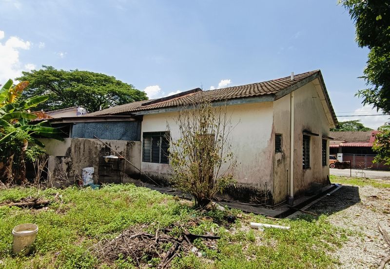 Batu Gajah Single Storey Semi Detached House For Sale Perak 