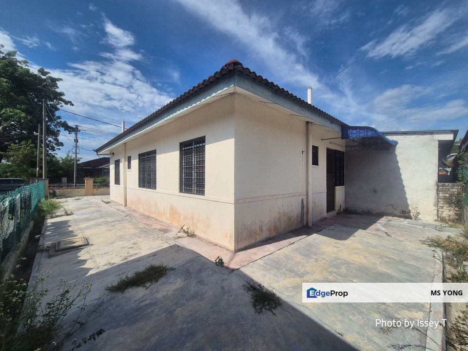 Batu Gajah Single Storey Semi Detached House For Rent Perak , Perak, Batu Gajah