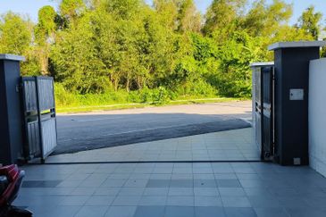 DESA LAHAT SRI -WANG