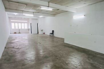 Menglembu Rasi Jaya First Floor Shop Lot For Rent Ipoh Perak 