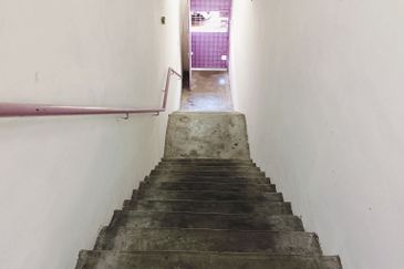 Menglembu Rasi Jaya First Floor Shop Lot For Rent Ipoh Perak 