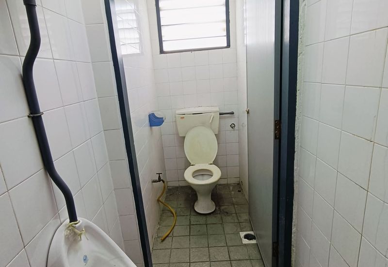 Menglembu Rasi Jaya First Floor Shop Lot For Rent Ipoh Perak 