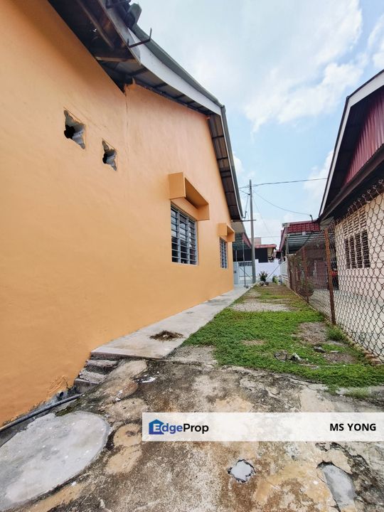 Batu Gajah Pusing Single Storey Bungalow House For Rent Perak , Perak, Batu Gajah