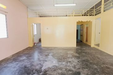 Batu Gajah Pusing Single Storey Bungalow House For Rent Perak 