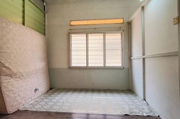 Batu Gajah Pusing Single Storey Bungalow House For Rent Perak 