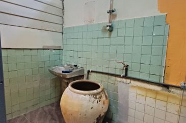 Batu Gajah Pusing Single Storey Bungalow House For Rent Perak 