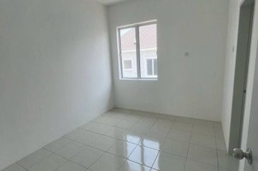 Batu Gajah Pusing Double Storey Terraced House For Rent Perak 