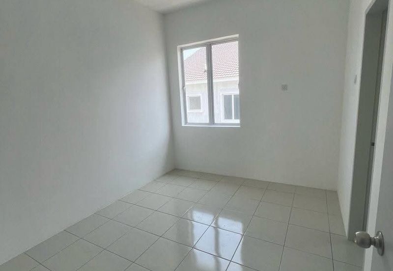 Batu Gajah Pusing Double Storey Terraced House For Rent Perak 