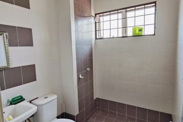 Bandar Universiti Seri Iskandar - Santolina