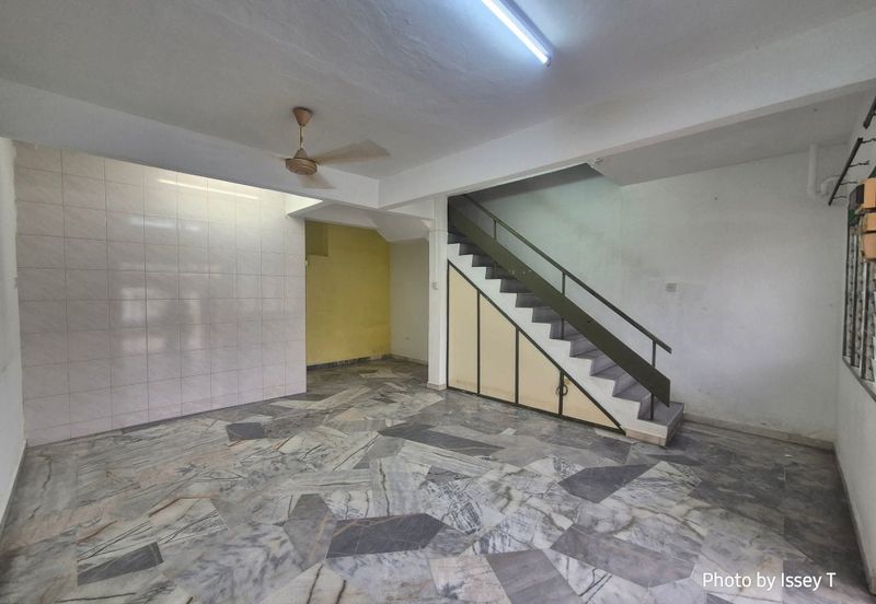 TAMAN BANDAR BARU MENGLEMBU