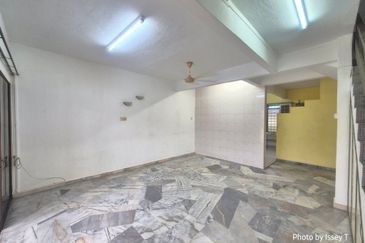 TAMAN BANDAR BARU MENGLEMBU