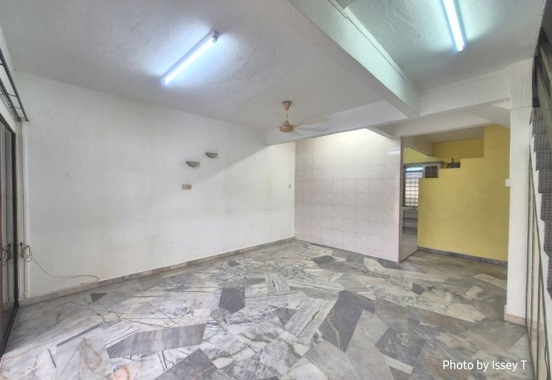 TAMAN BANDAR BARU MENGLEMBU