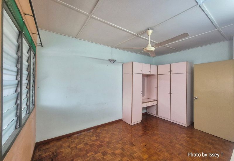 TAMAN BANDAR BARU MENGLEMBU