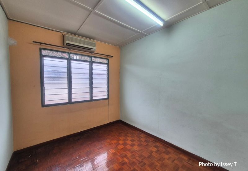 TAMAN BANDAR BARU MENGLEMBU