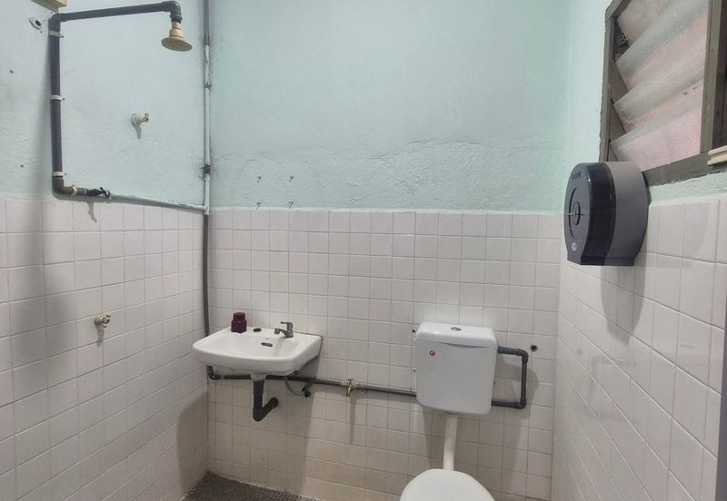 TAMAN BANDAR BARU MENGLEMBU