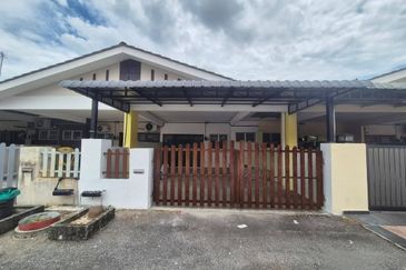 DESA LAHAT SRI -WANG