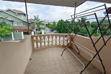 Panorama Lapangan Perdana