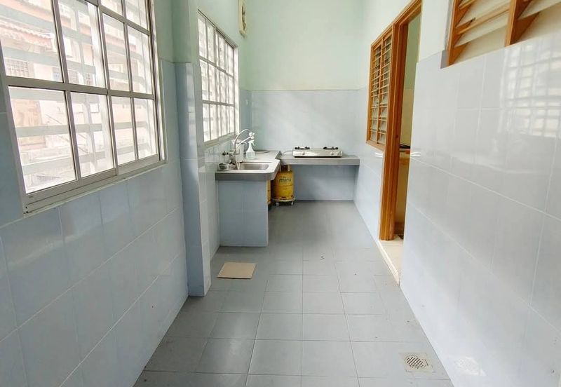 Panorama Lapangan Perdana