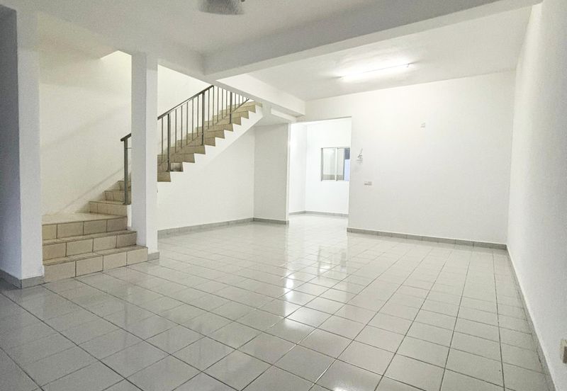 Kampar Double Storey Terraced House For Rent Perak 