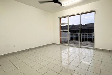 Kampar Double Storey Terraced House For Rent Perak 