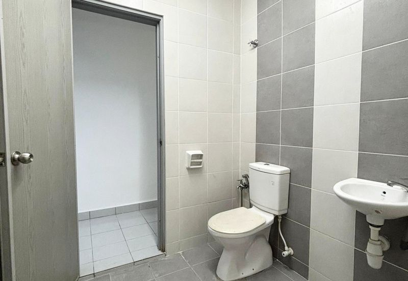 Kampar Double Storey Terraced House For Rent Perak 