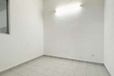 Kampar Double Storey Terraced House For Rent Perak 