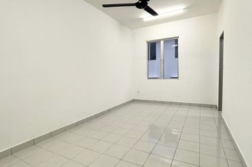 Kampar Double Storey Terraced House For Rent Perak 