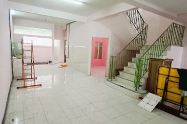 Panorama Lapangan Perdana