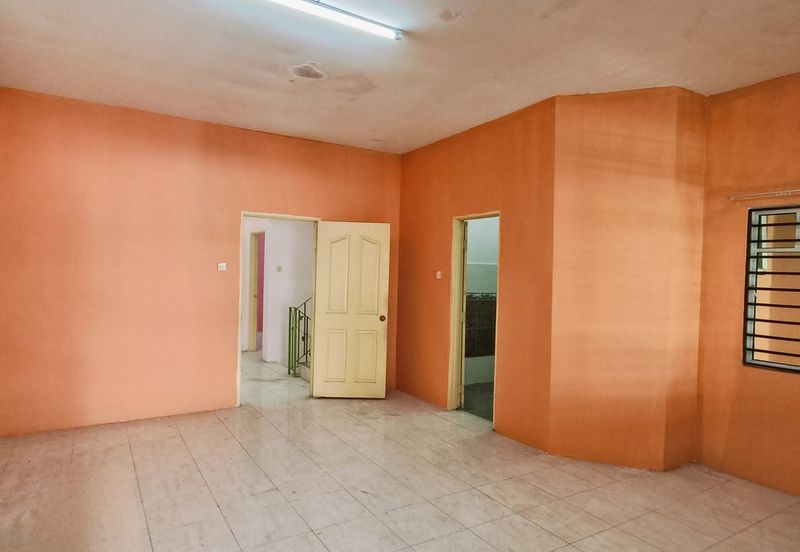 Panorama Lapangan Perdana