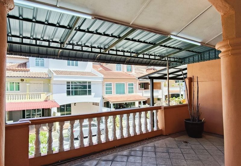 Panorama Lapangan Perdana