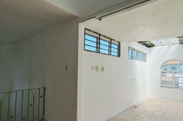 Panorama Lapangan Perdana