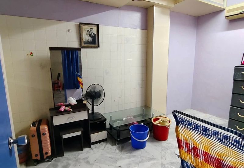 Pengkalan Station 18 Double Storey Terraced House For Sale Ipoh Perak 