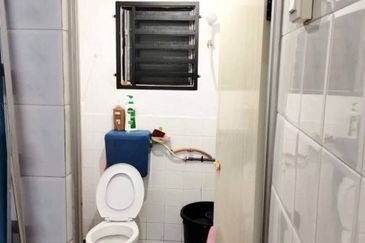 Batu Gajah Taman Sri Wangsa Single Storey Terraced House For Sale Perak