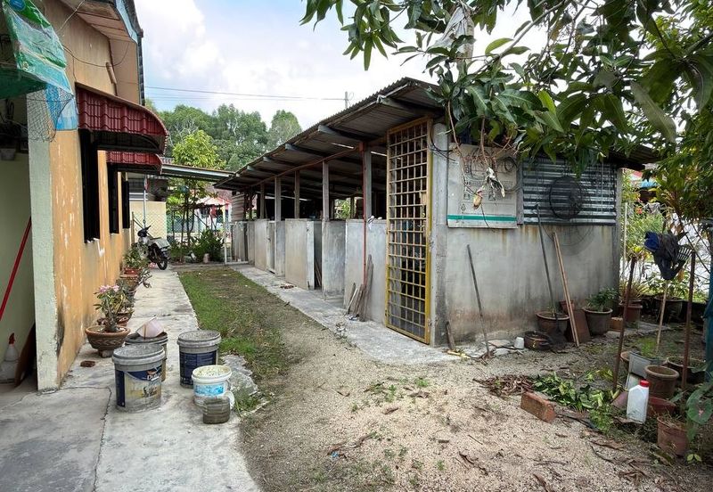 Batu Gajah Taman Sri Wangsa Single Storey Corner House For Sale 