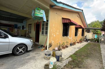 Batu Gajah Taman Sri Wangsa Single Storey Corner House For Sale 