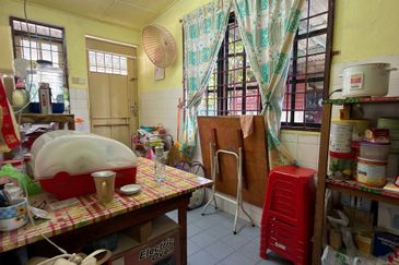 Batu Gajah Taman Sri Wangsa Single Storey Corner House For Sale 