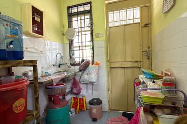 Batu Gajah Taman Sri Wangsa Single Storey Corner House For Sale 