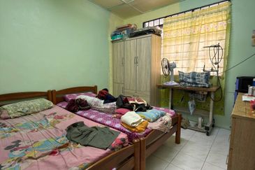 Batu Gajah Taman Sri Wangsa Single Storey Corner House For Sale 