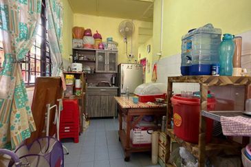 Batu Gajah Taman Sri Wangsa Single Storey Corner House For Sale 