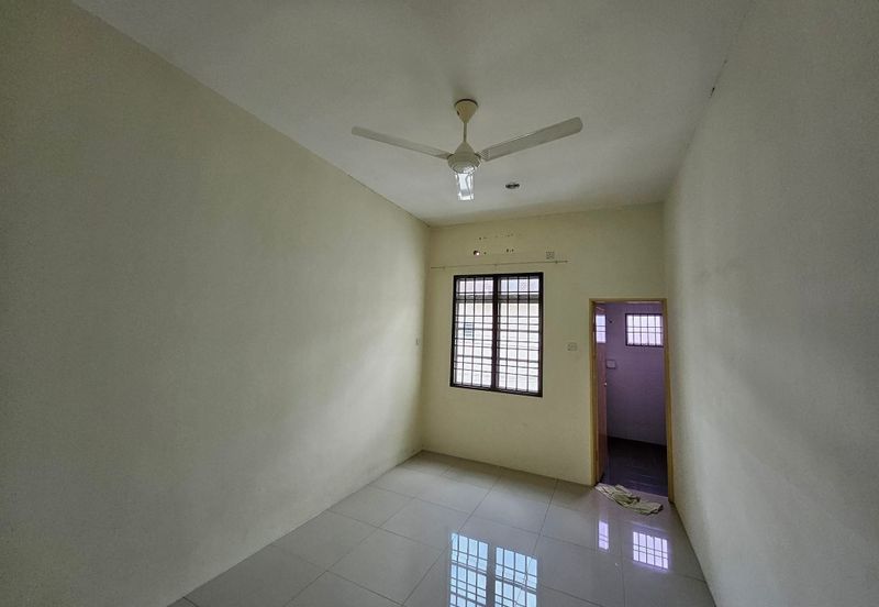 Taman Pengkalan Utama