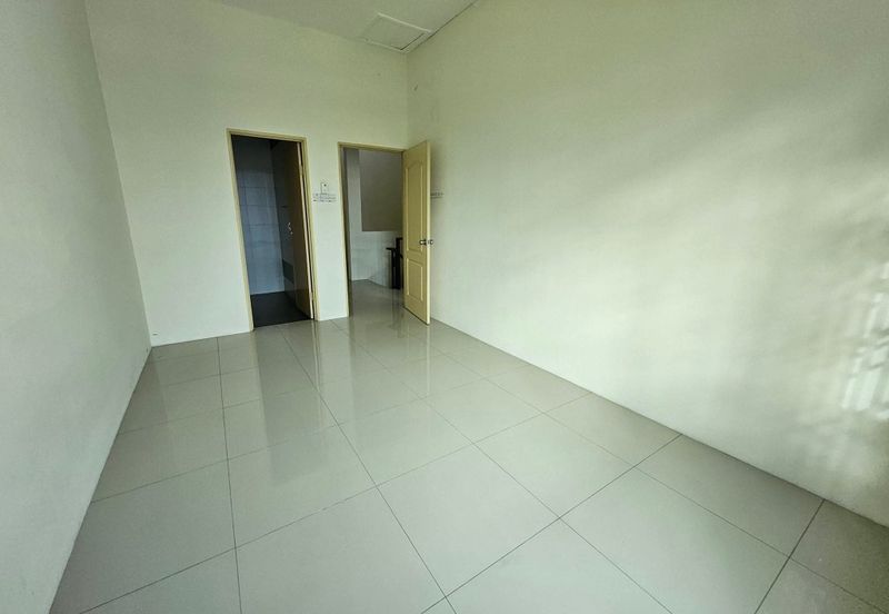 Taman Pengkalan Utama