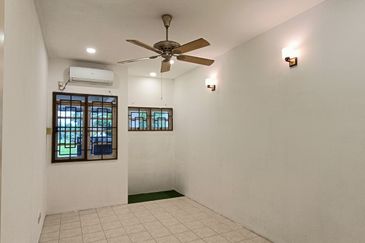 MEDAN PENGKALAN DAMAI