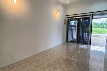 MEDAN PENGKALAN DAMAI