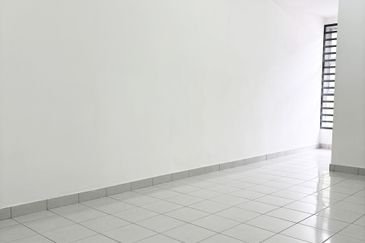 Kampar Double Storey Terraced House For Rent Perak 