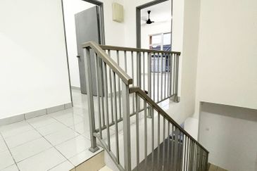 Kampar Double Storey Terraced House For Rent Perak 