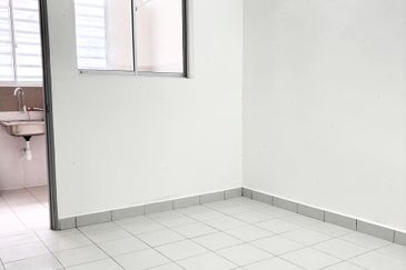 Kampar Double Storey Terraced House For Rent Perak 