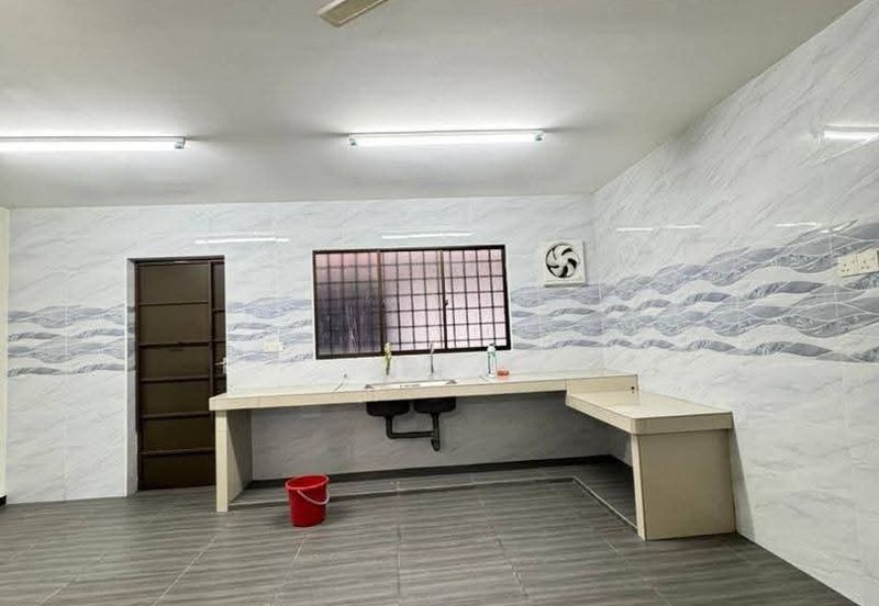 TAMAN BANDAR BARU MENGLEMBU