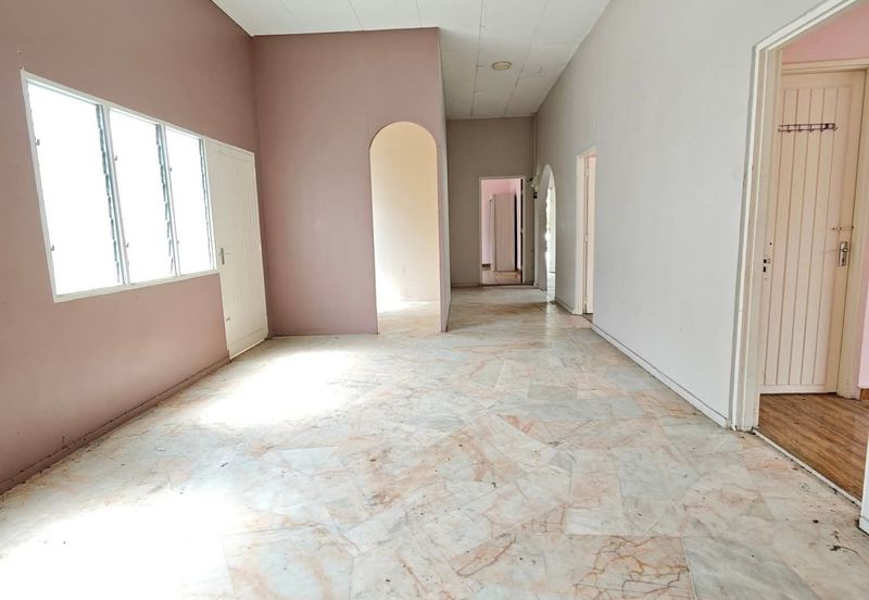 Kampung Baru Lahat Single Storey Bungalow House For Sale Ipoh Perak 