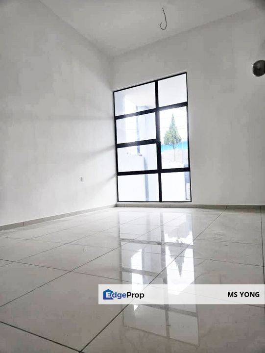Lahat Mines Single Storey Semi Detached House For Rent Ipoh Perak , Perak, Lahat