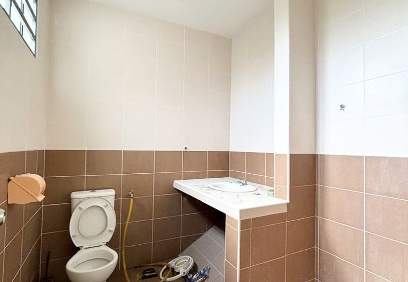 Kampar Double Storey Terraced House For Rent Perak 